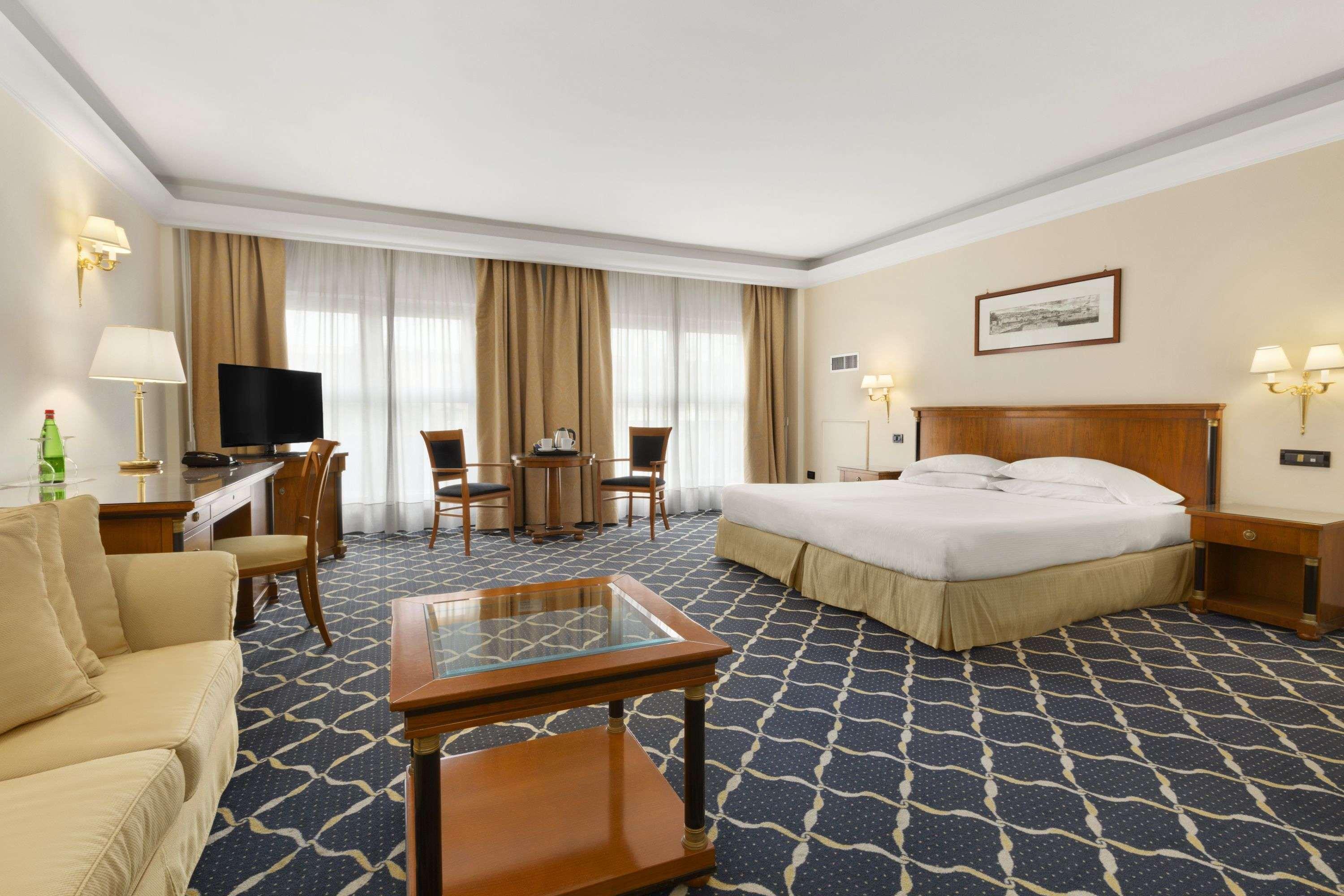Ramada By Wyndham Naples Hotel Exterior foto
