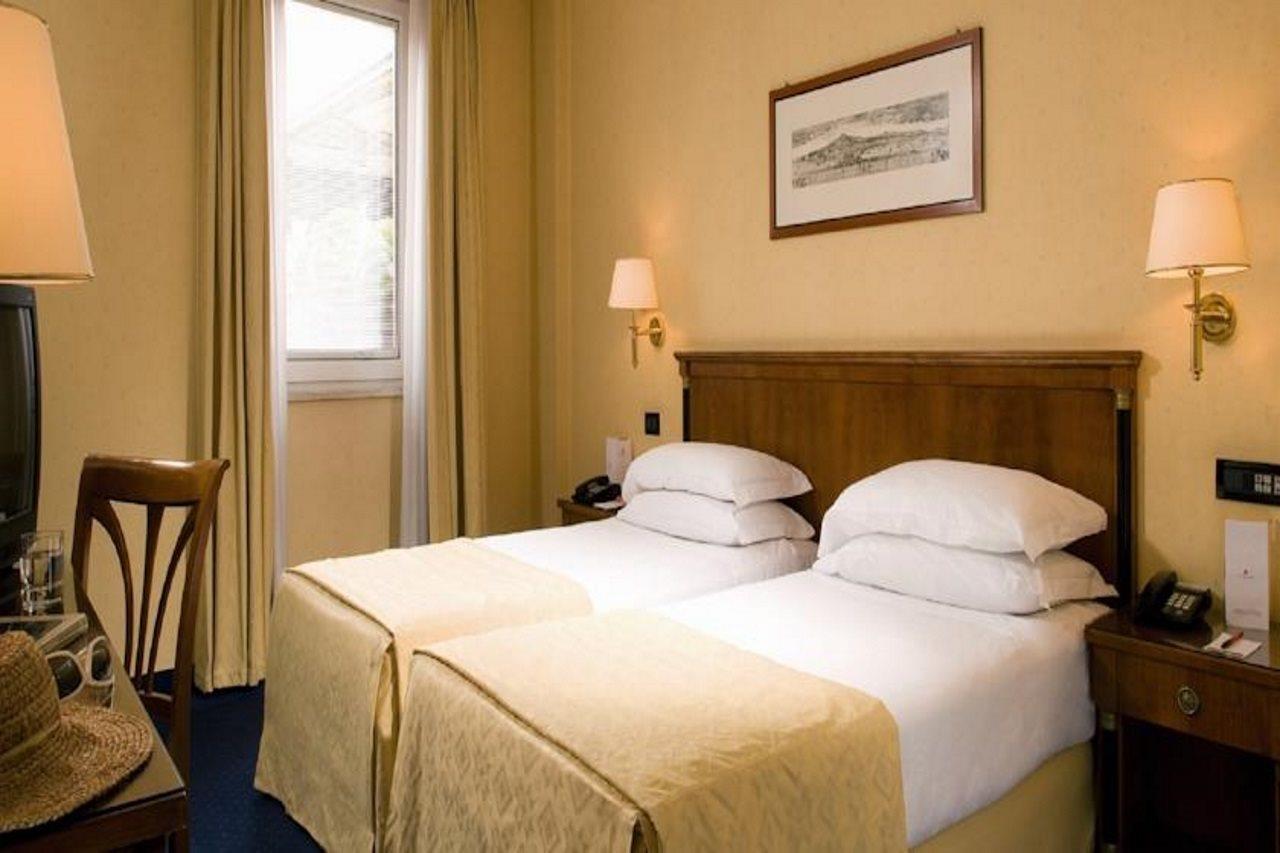 Ramada By Wyndham Naples Hotel Quarto foto